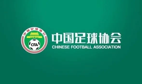 吴鑫惊呼一声，道：爸爸，让八大天王去吗？不至于吧？这不是杀鸡用牛刀吗？吴家毕竟是江南第一家族，他们不但有自己御用的医疗团队，还有自己御用的高手团队。